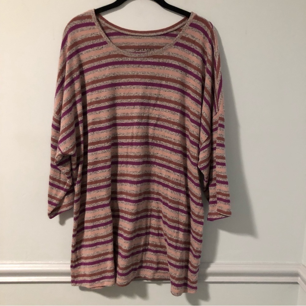Torrid Super Soft Plush Purple & Gray Striped 3/4th Sleeve Sweater Size 3X